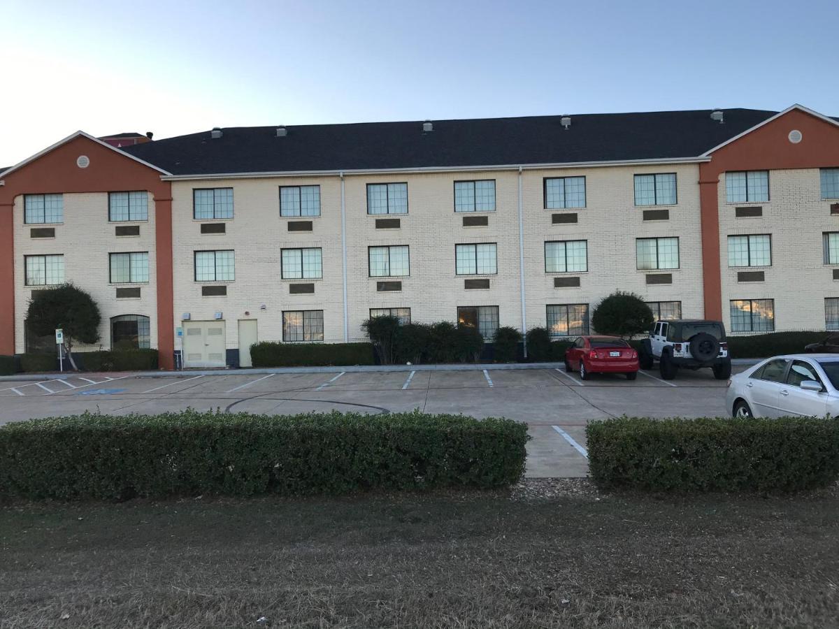 Quality Inn And Suites Fort Worth Zewnętrze zdjęcie